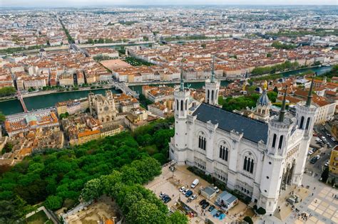 lavish city state located in the south of france|Lyon .